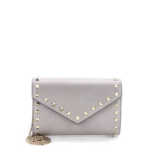 Valentino Garavani Rockstud Envelope #241928V62B